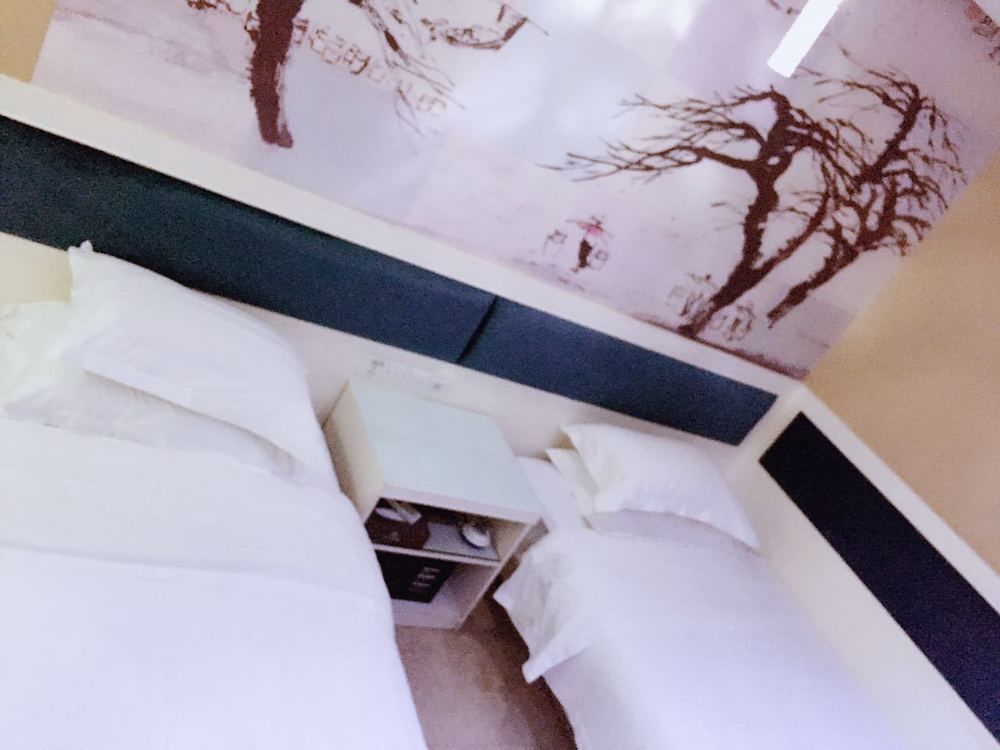 Xinghe Xinfeng Hotel Guangzhou Buitenkant foto